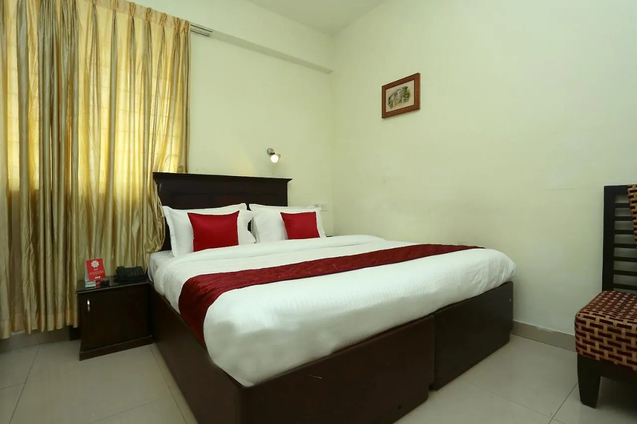 Oyo 11492 Gateway Inn Kochi